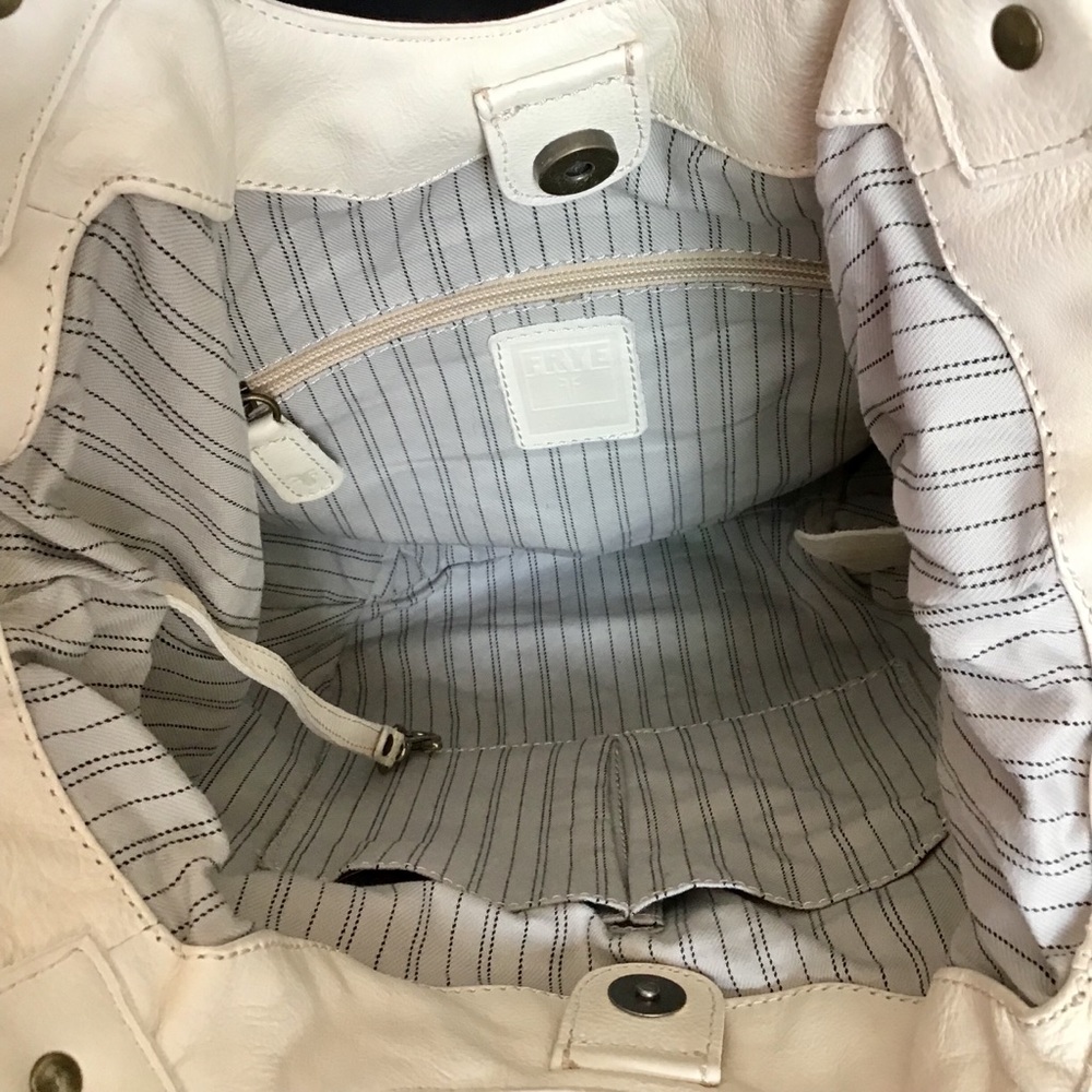 FRYE Cream leather hobo bag woven leather detail - Picture 6 of 8